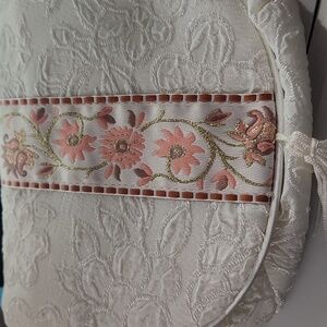 NWT - Off-White Small Embroidered Dressy Clutch